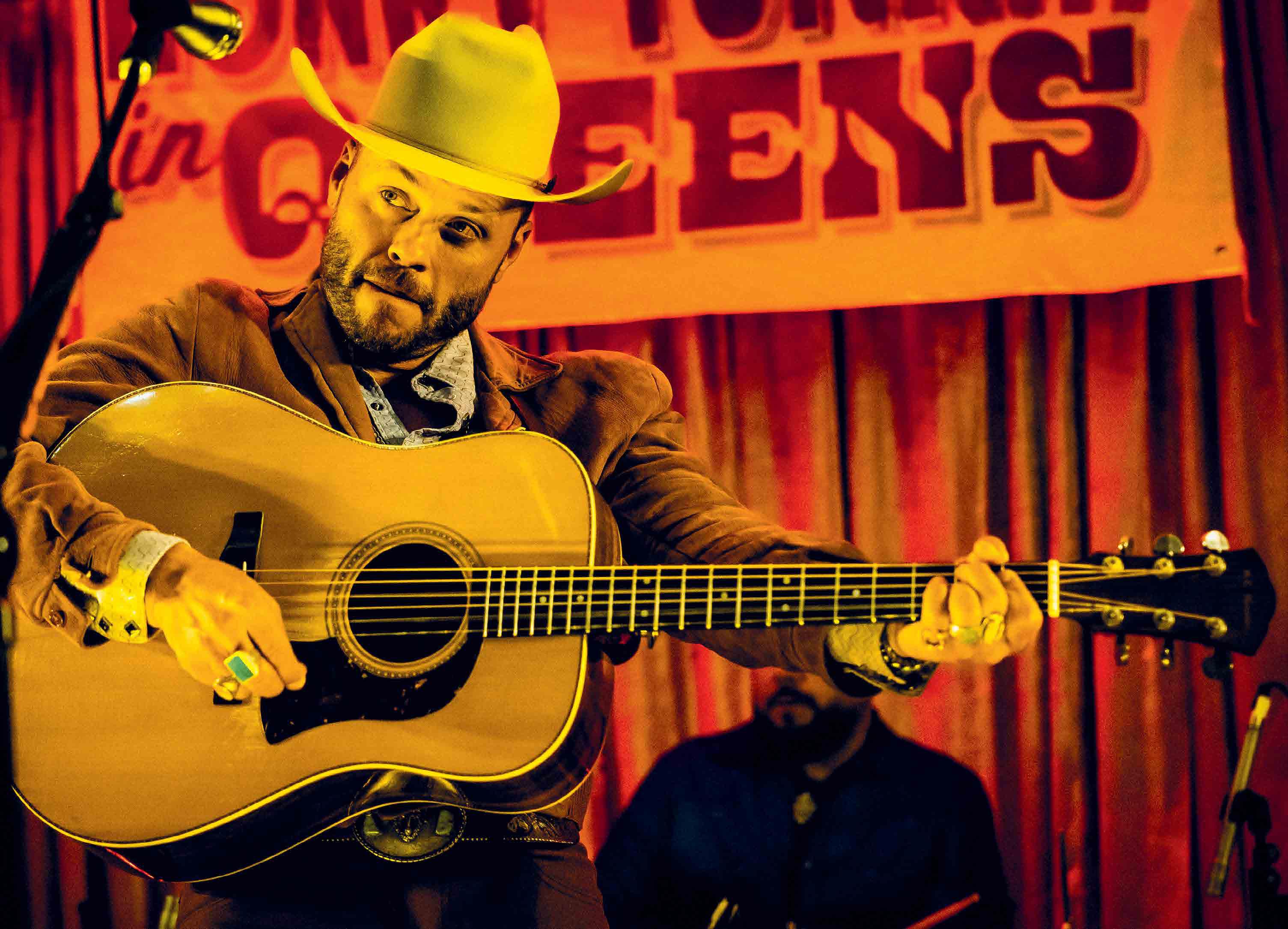 HONKY TONKIN' IN QUEENS
