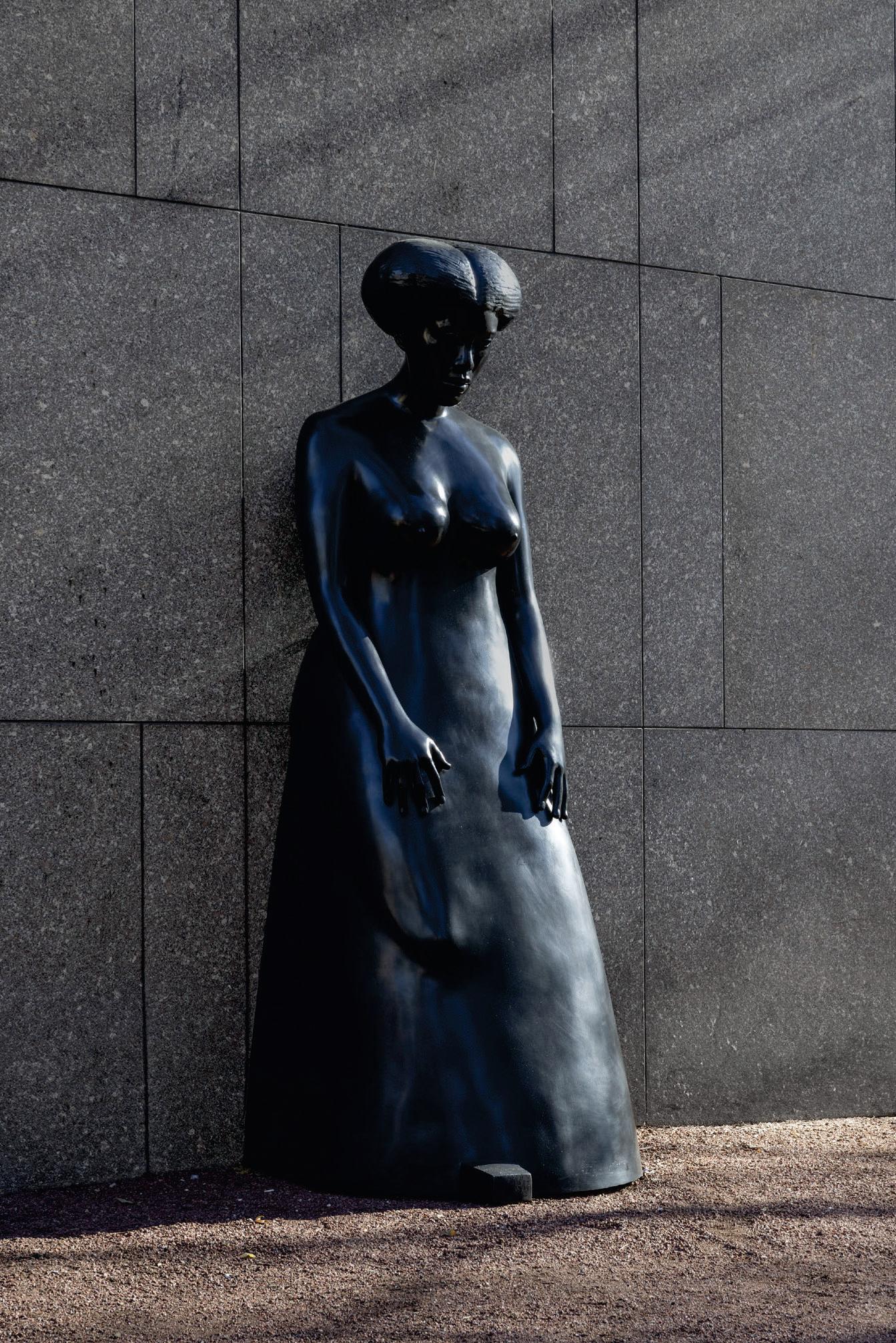 Right HERE, Right NOW