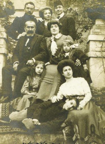 Şakir Paşa Ailesi'nin izinde İstanbul Binaları