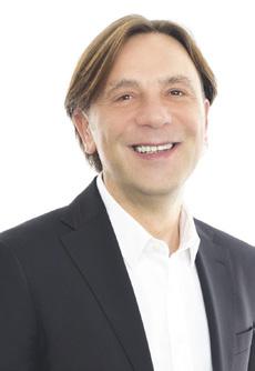 KARANLIK LİDERLERİN SAYISI ARTIYOR MU?