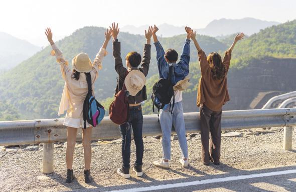 Macera arıyorsan Y kuşağını kusursuzu istiyorsan Z'yi takip et