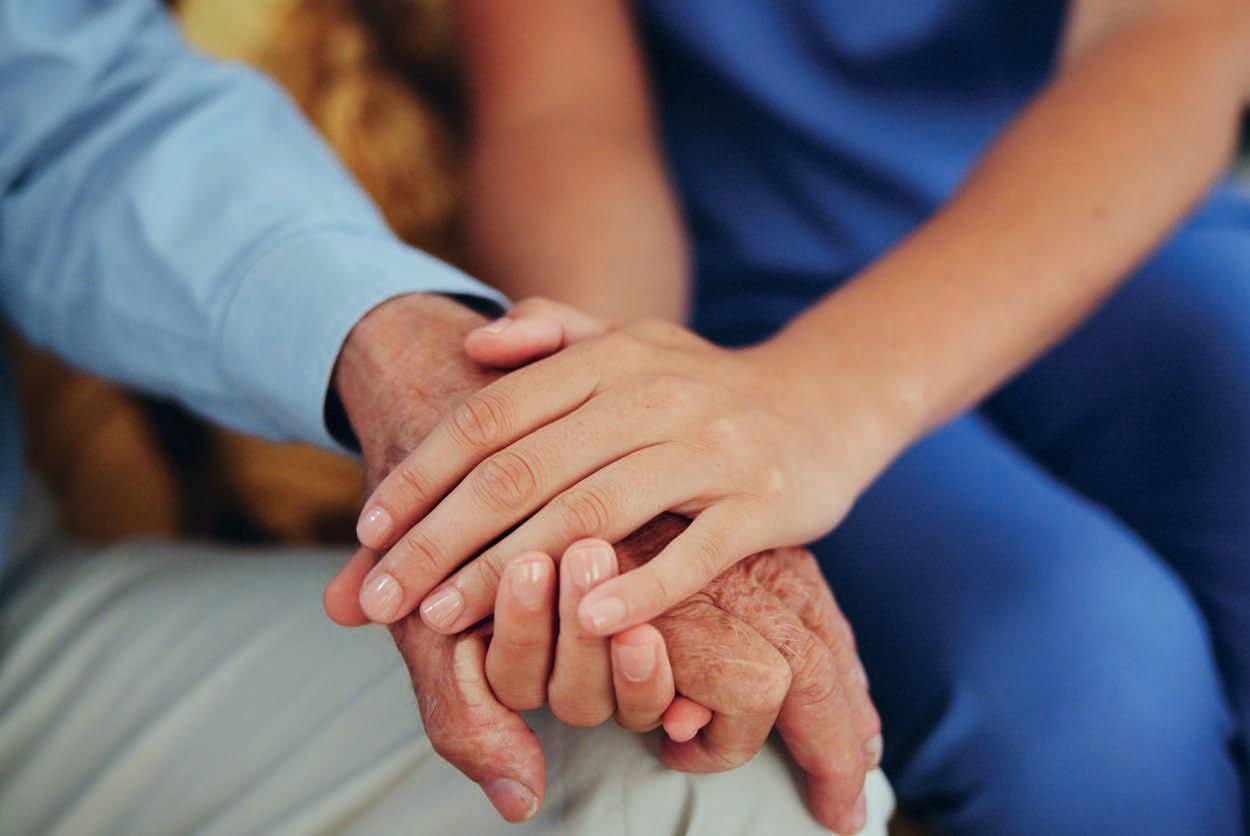 El amor es la mejor medicina La médica de urgencias que receta amor y empatía a sus pacientes