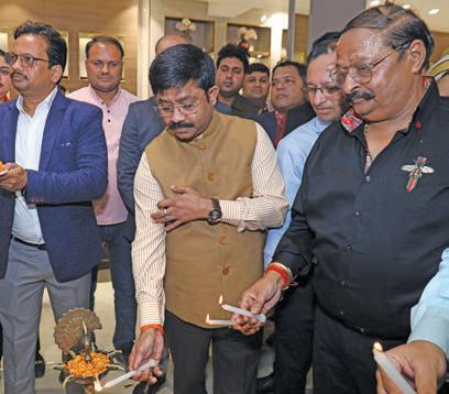 Cabinet Minister for Industrial Development Nand Gopal Gupta 'Nandi' inaugurates Aisshpra Gems & Jewels new showroom at Sultanpur