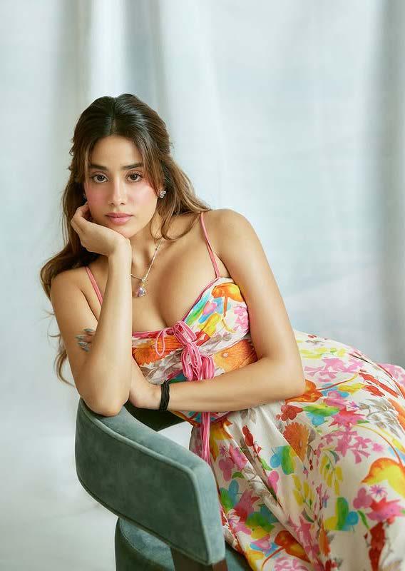 'IMPOSSIBLE TO FALL IN LOVE" Janhvi Kapoor On Relationships In 2025