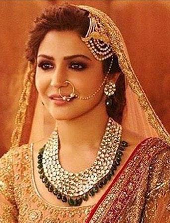 ICONIC JEWELLERY PIECES OF THE BOLLYWOOD CELEBS FROM THE MOVIES