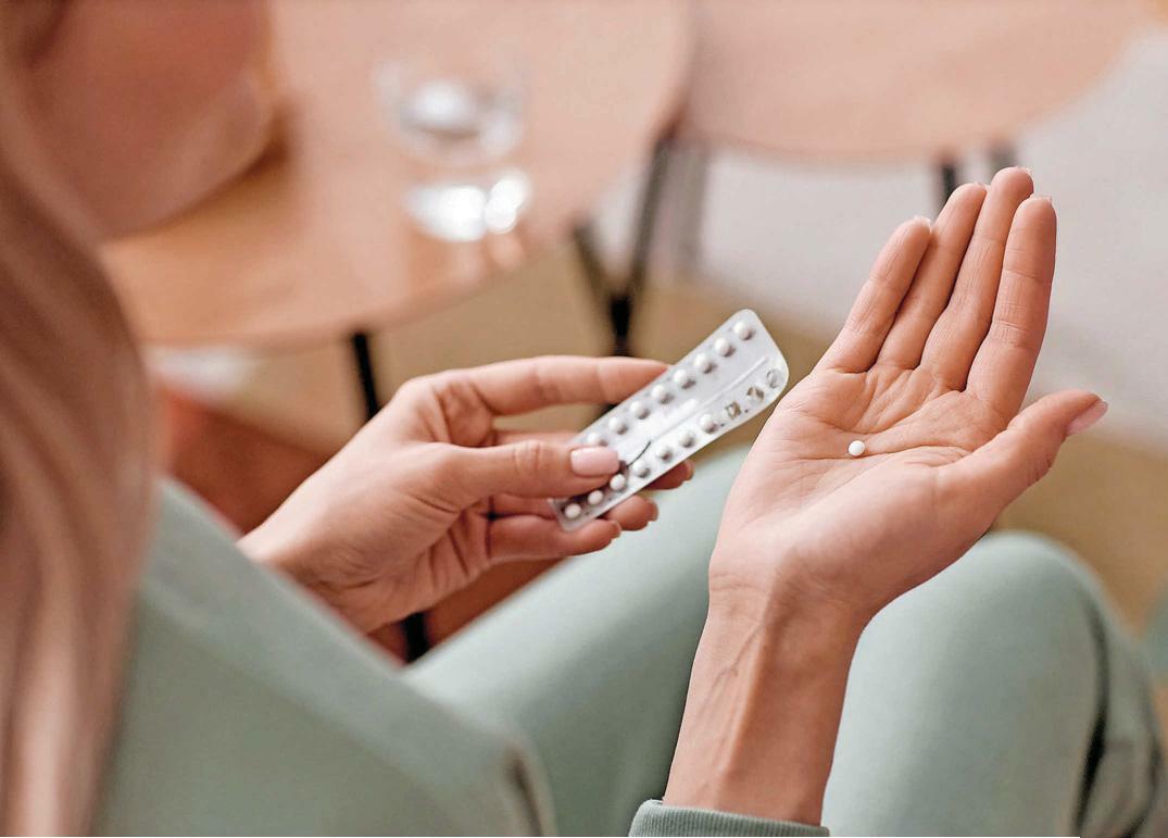 BIRTH CONTROL PILL REDUCES OVARIAN CANCER RISK