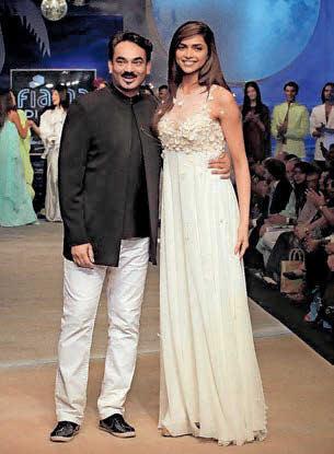 India Fashion Week is 25