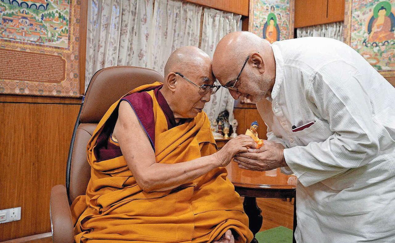 A FOND DREAM: GOING TO MECCA WITH THE POPE