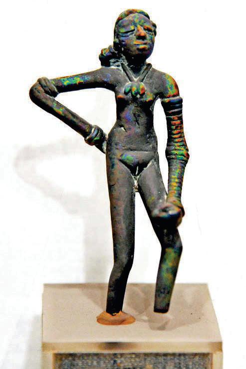 A centennial gift for the naked dancer