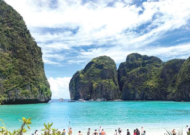 PHI-PHI ISLANDS - An escape to turquoise paradise