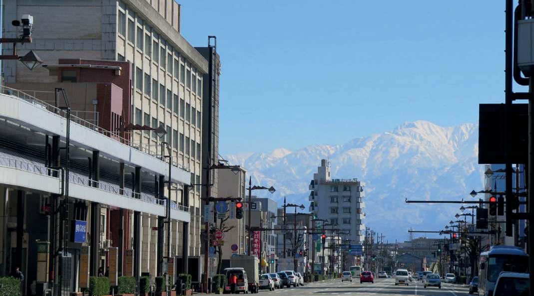 Hokuhoku Financial Group on Growth Beyond Borders