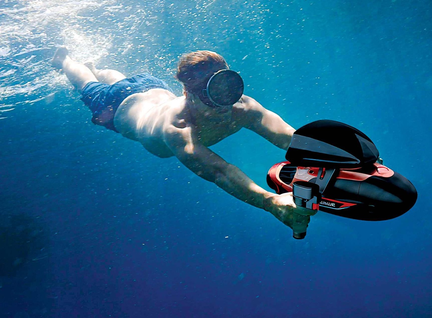 GIFTS TO MAKE A SPLASH