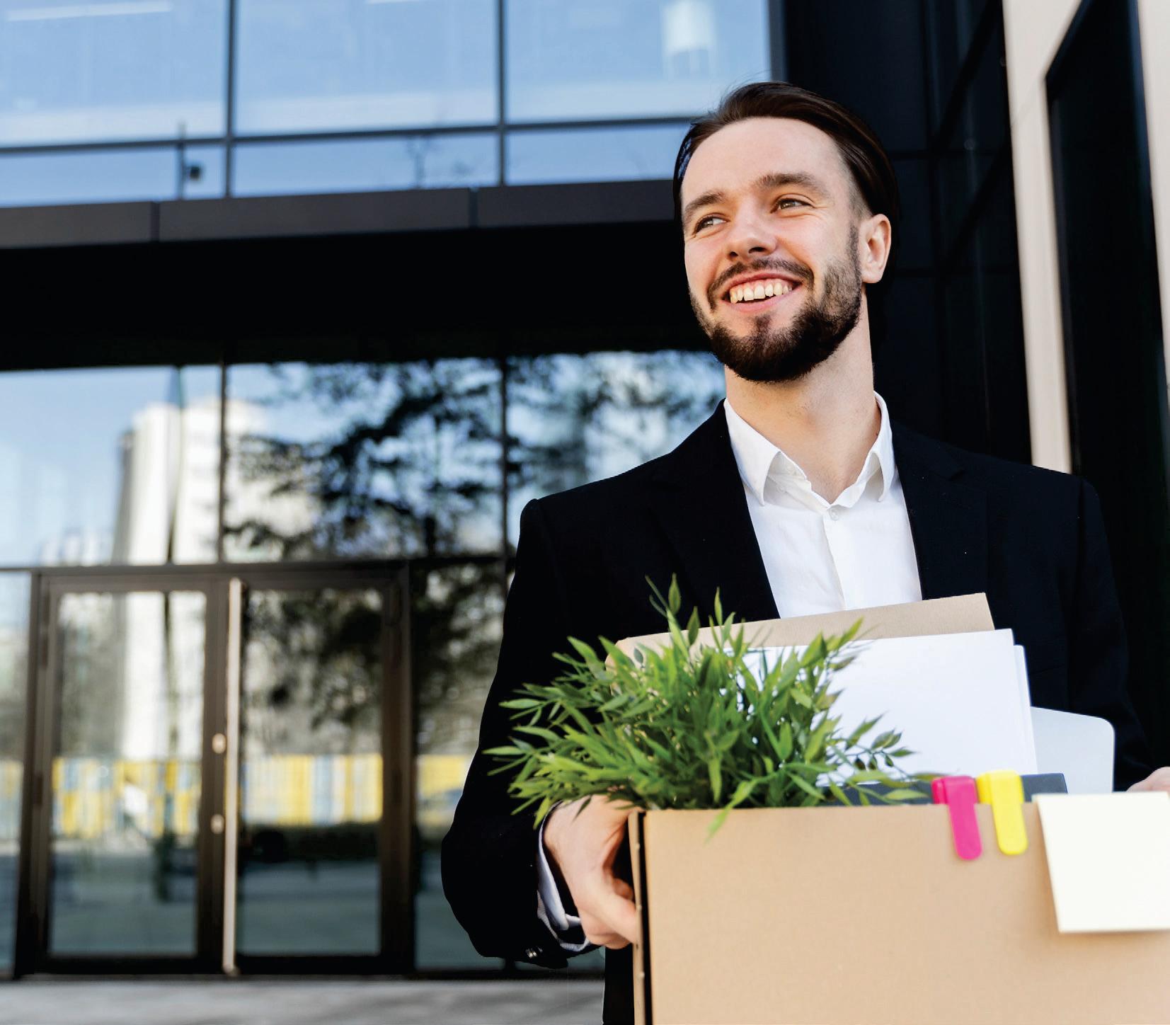 How to Quit Your Job With Confidence and Go All In on Your Side Hustle