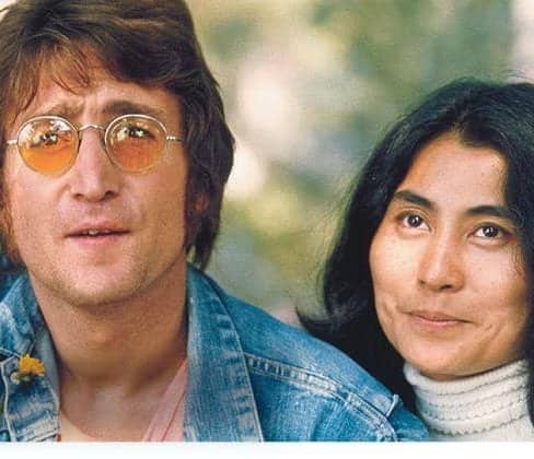 WHY MARK CHAPMAN MURDERED LENNON!