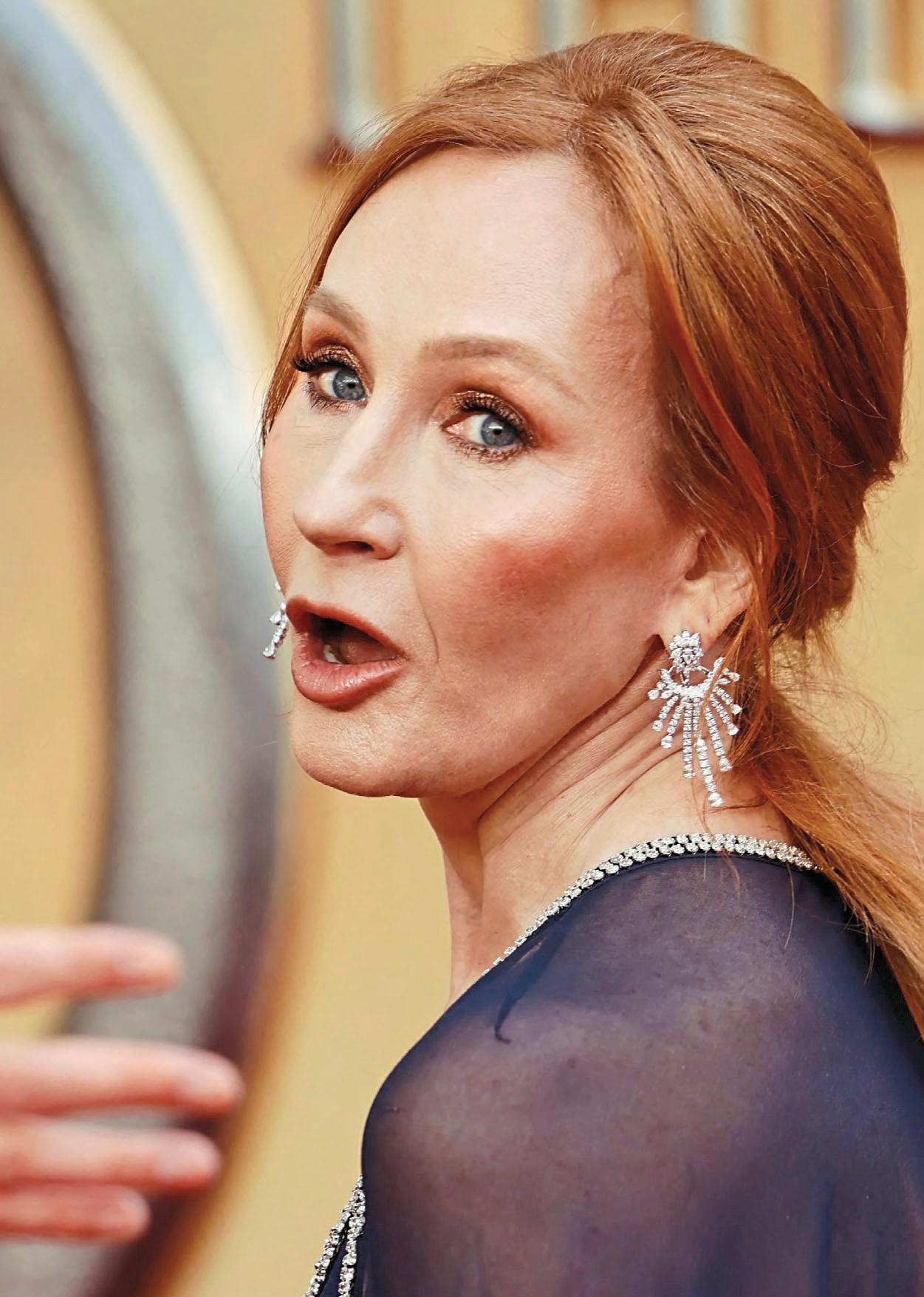 ROWLING BURIES BOY GEORGE!