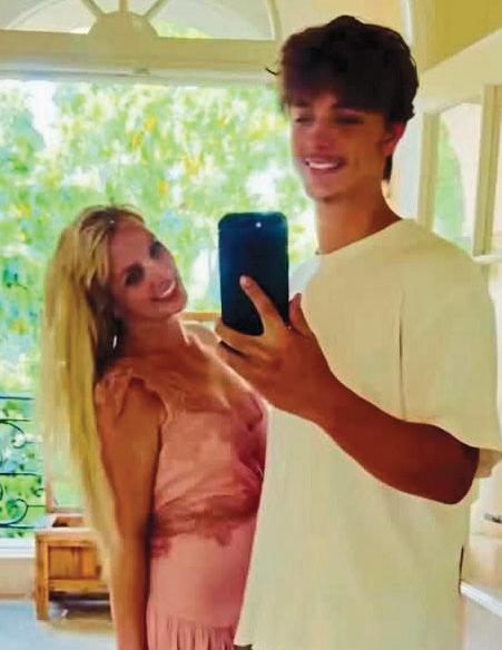JAYDEN BEGS BRITNEY: STOP THE CRINGE-FEST