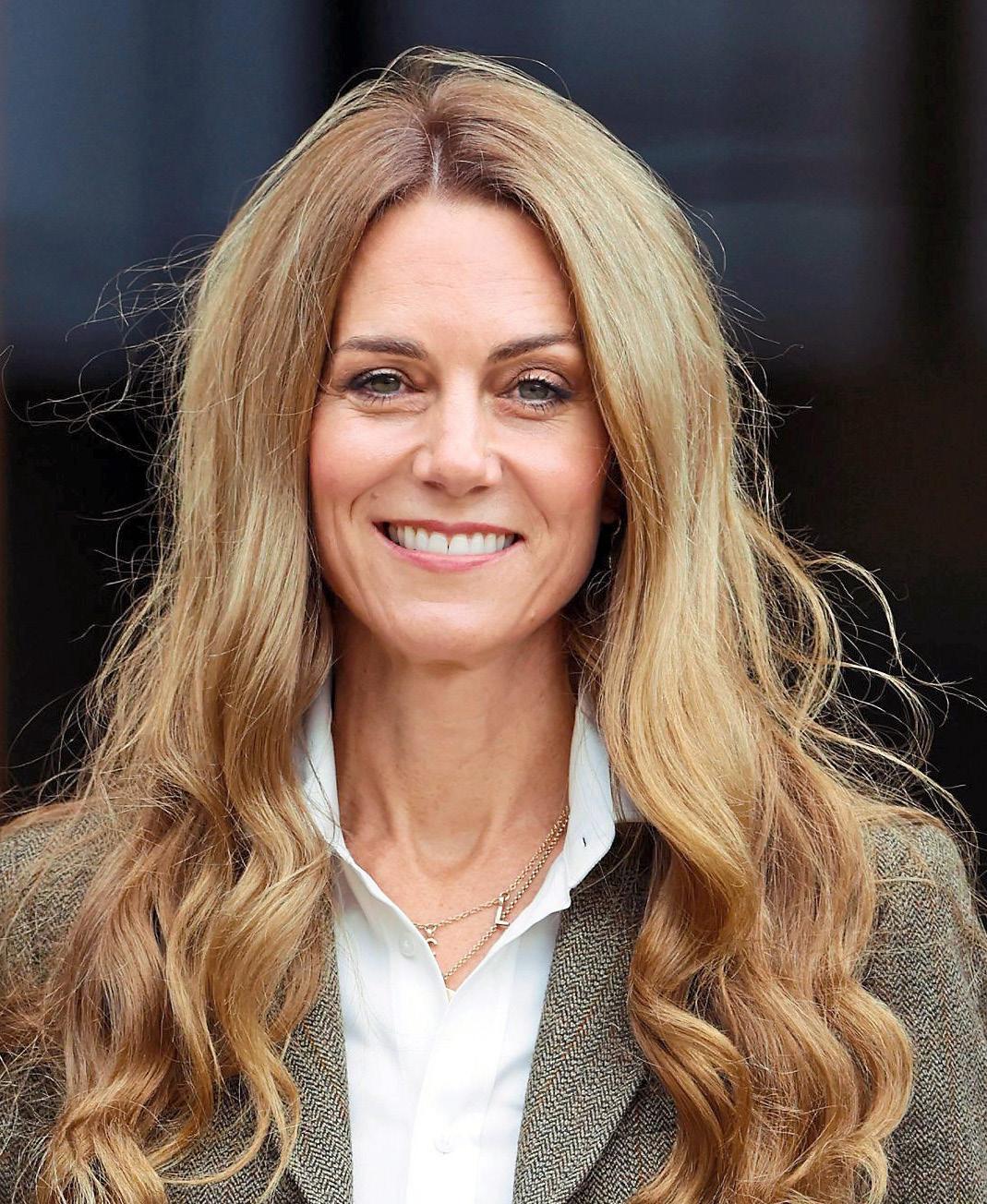 KATE'S HAIR CRISIS