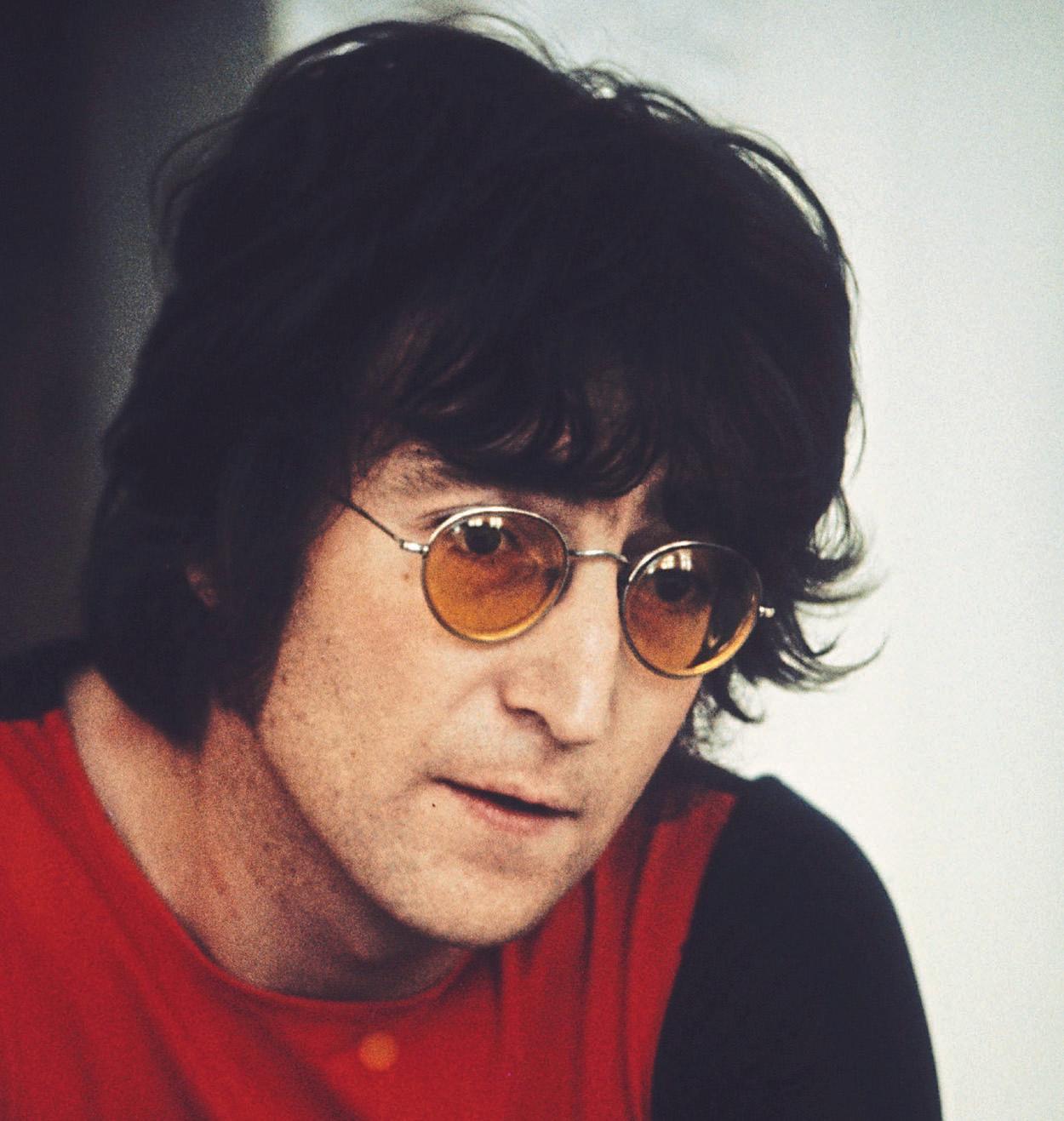 LENNON KILLER LOSES FAME GAME