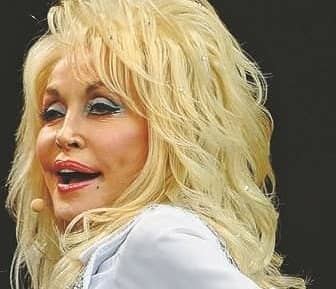 DOLLY'S DESIRE: A TITANIC TUSH!