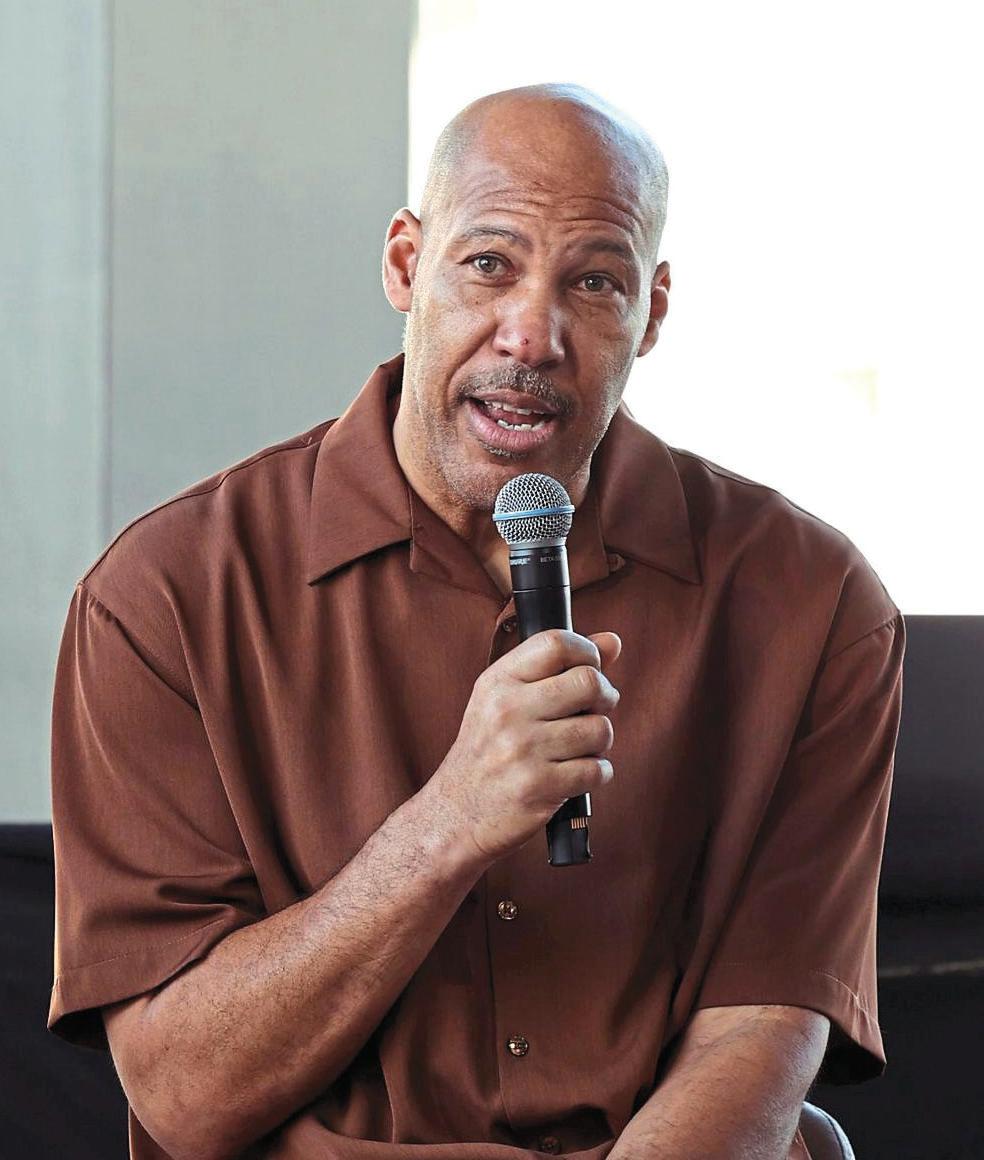 LOUDMOUTH LAVAR PUTS FOOT IN MOUTH!