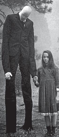 ISLENDER MAN STABBER POISED TO SLITHER FREE!