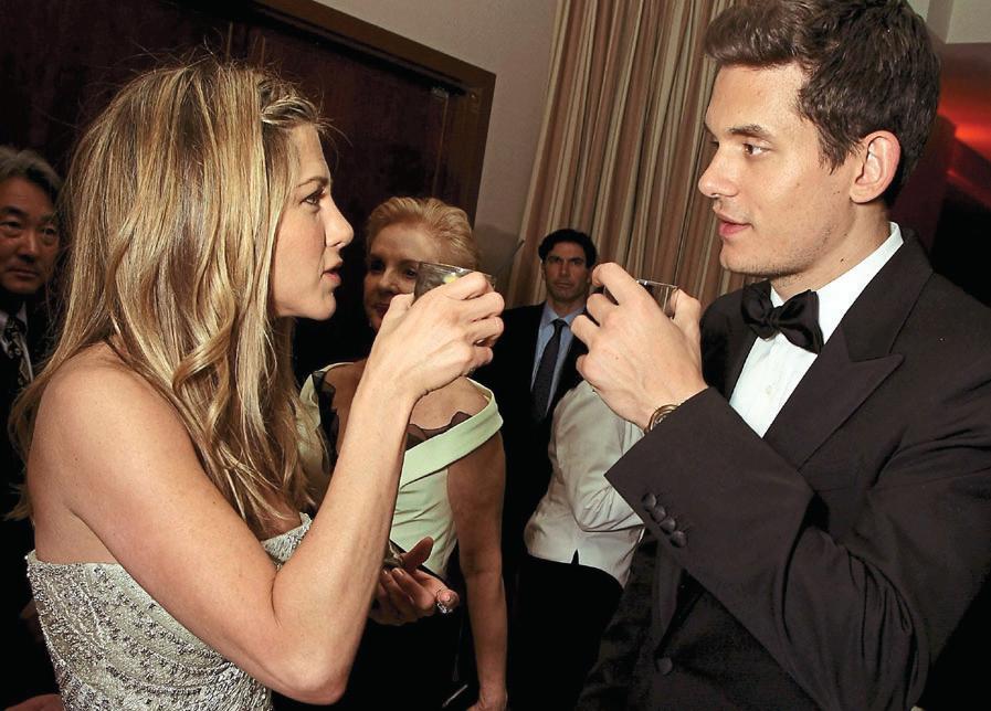 HYPNOTIST BEAU TRIES TO CHARM ANISTON SOBER