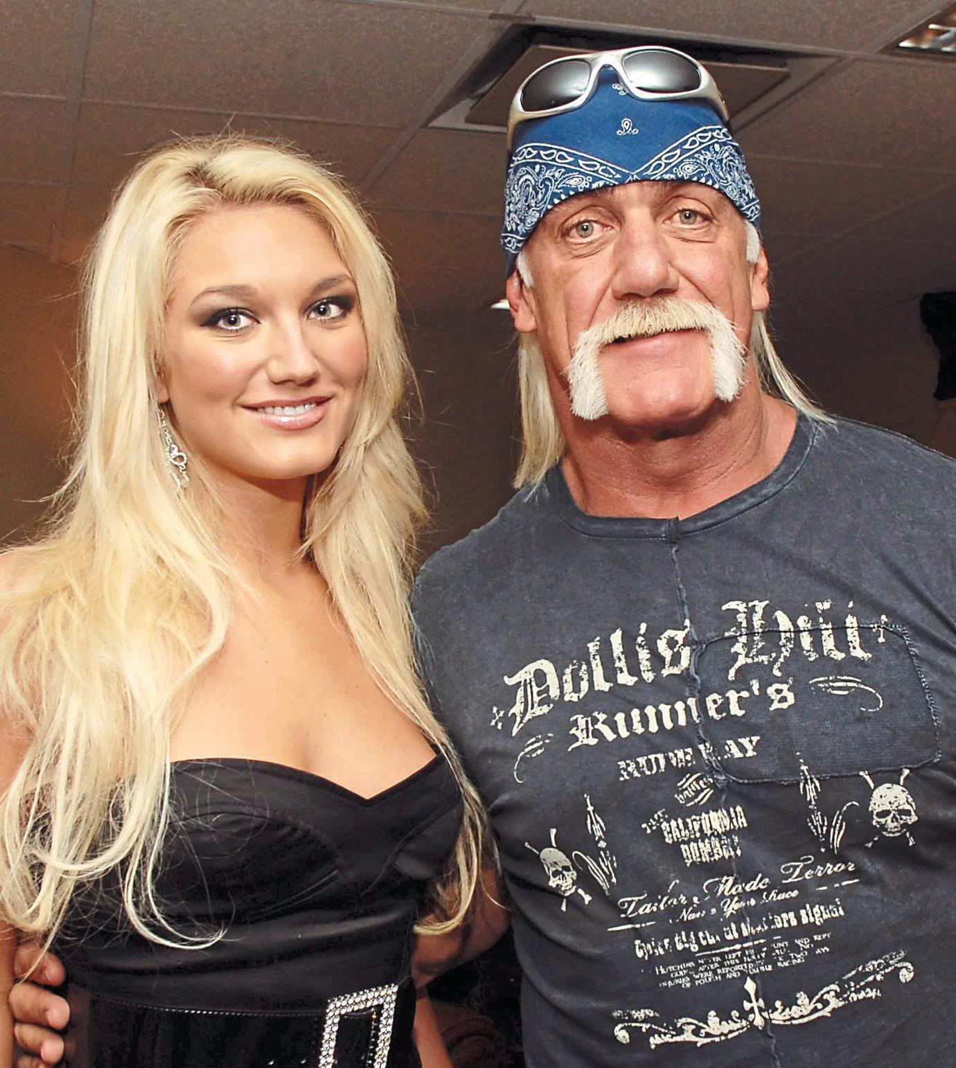 COPS PROBE MYSTERY OF HULKSTER'S DEATH