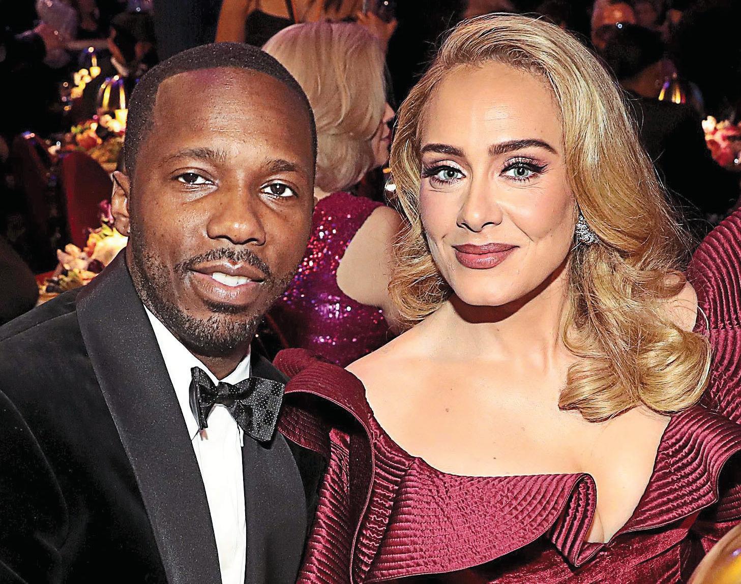 Adele&Rich: WEDDING ON HOLD!