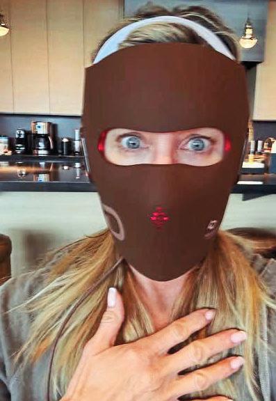 Jennifer Aniston HEALTHY HOTTE THAN EVER