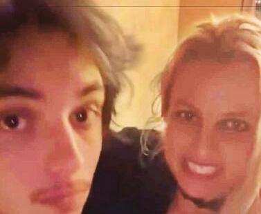 JAYDEN TO BRITNEY: YOU'RE EMBARRASSING!