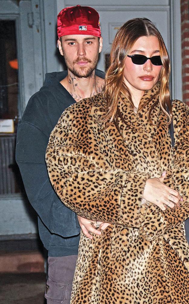 PALS BEG HAILEY: LEAVE JUSTIN NOW