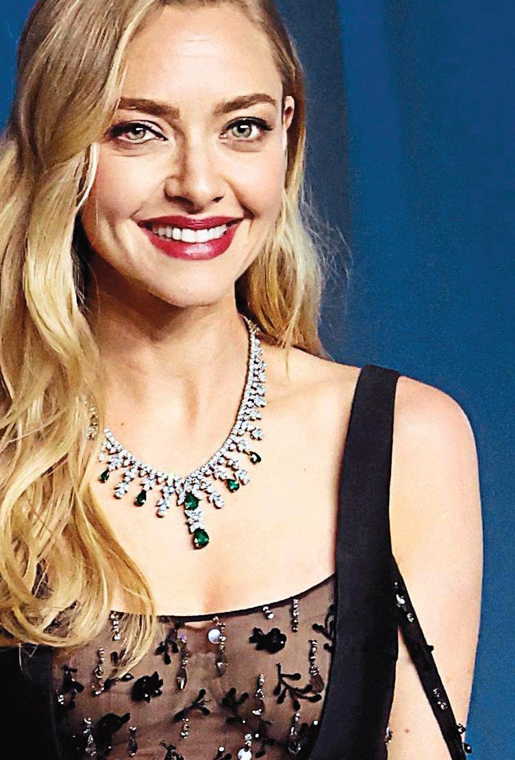 AMANDA SEYFRIED: 40 AND FAB!