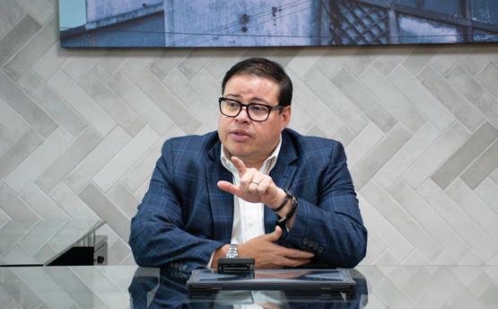 UN EQUIPO COMPROMETIDO Y RESILIENTE