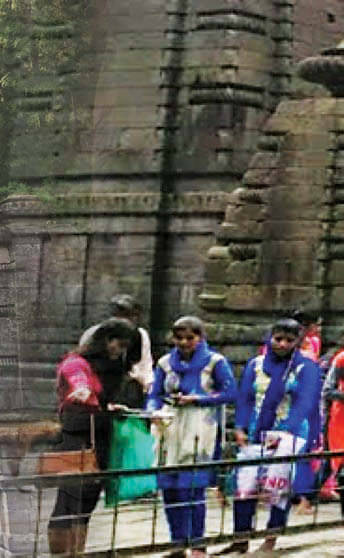 மௌனத்தின் நாதம் கேட்கிறது இங்கே!