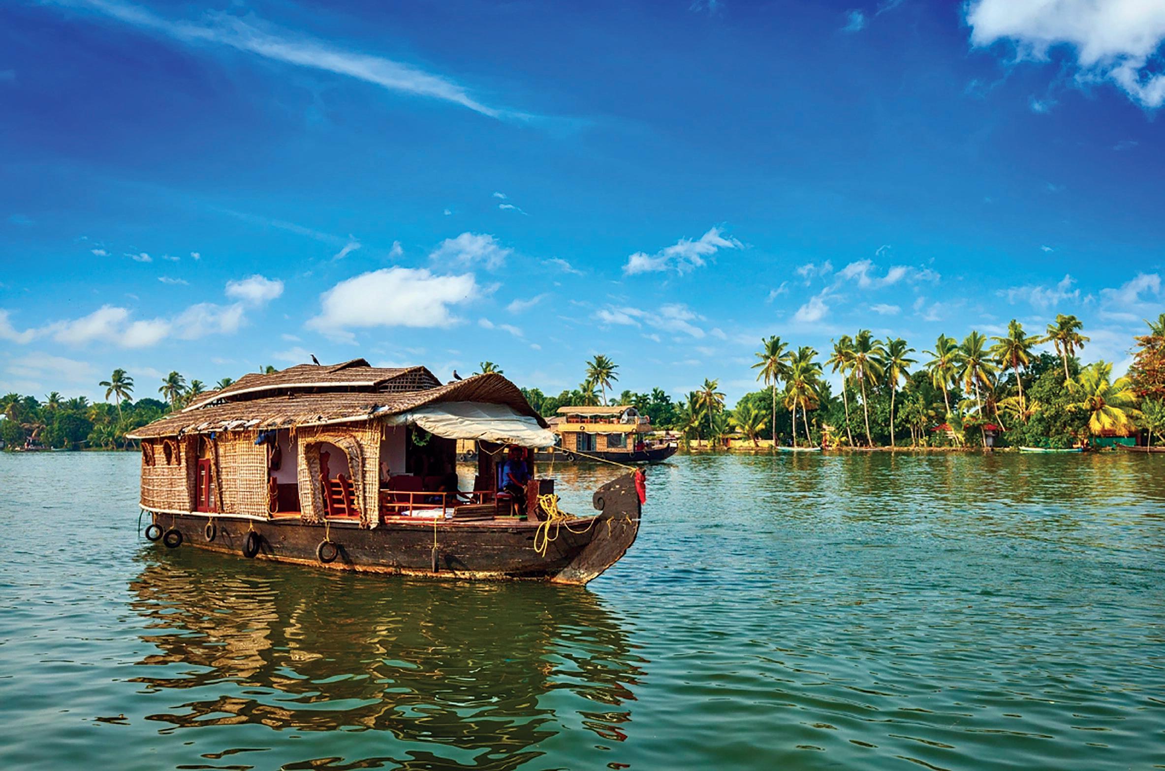 KERALA'S INLAND WATER TRANSPORT NETWORK: MAJOR CHALLENGES AND SOLUTIONS