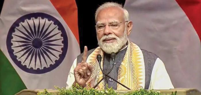 PM Modi in Netherlands Calls Global Era a "Decade of Disasters", Flags Poverty Risks Amid Crises