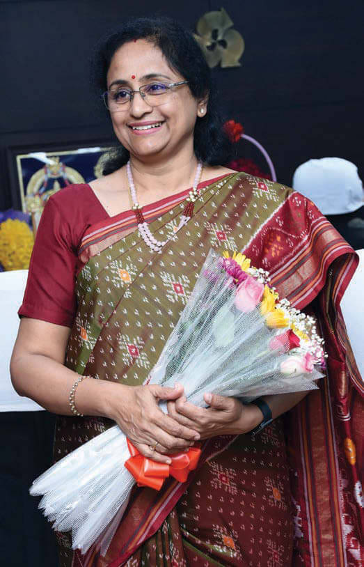 வாடிக்கையாளர்கள் எங்கள் நண்பர்கள்!&rdquo; 
