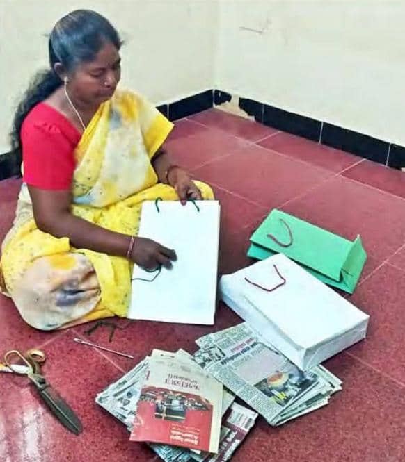 காகிதப் பைகளுக்கு காலம் கனியுமா?