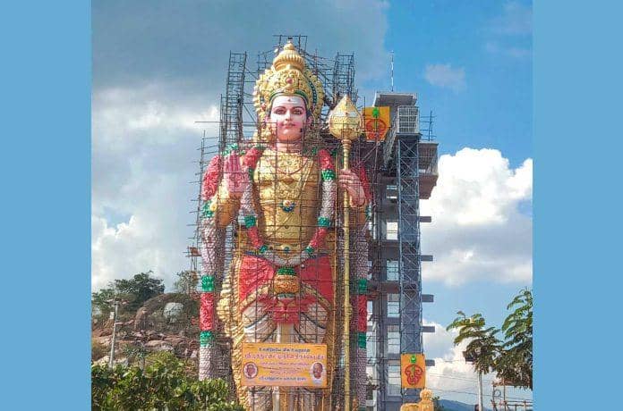 உலகின் மிக உயரமான ஸ்ரீ முத்துமலைமுருகன்!