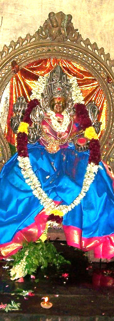 வானமே கூரையாக விளங்கும் வெக்காளியம்மன்!