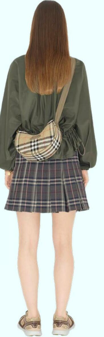 PURSE-SUIT OF PERFECTION