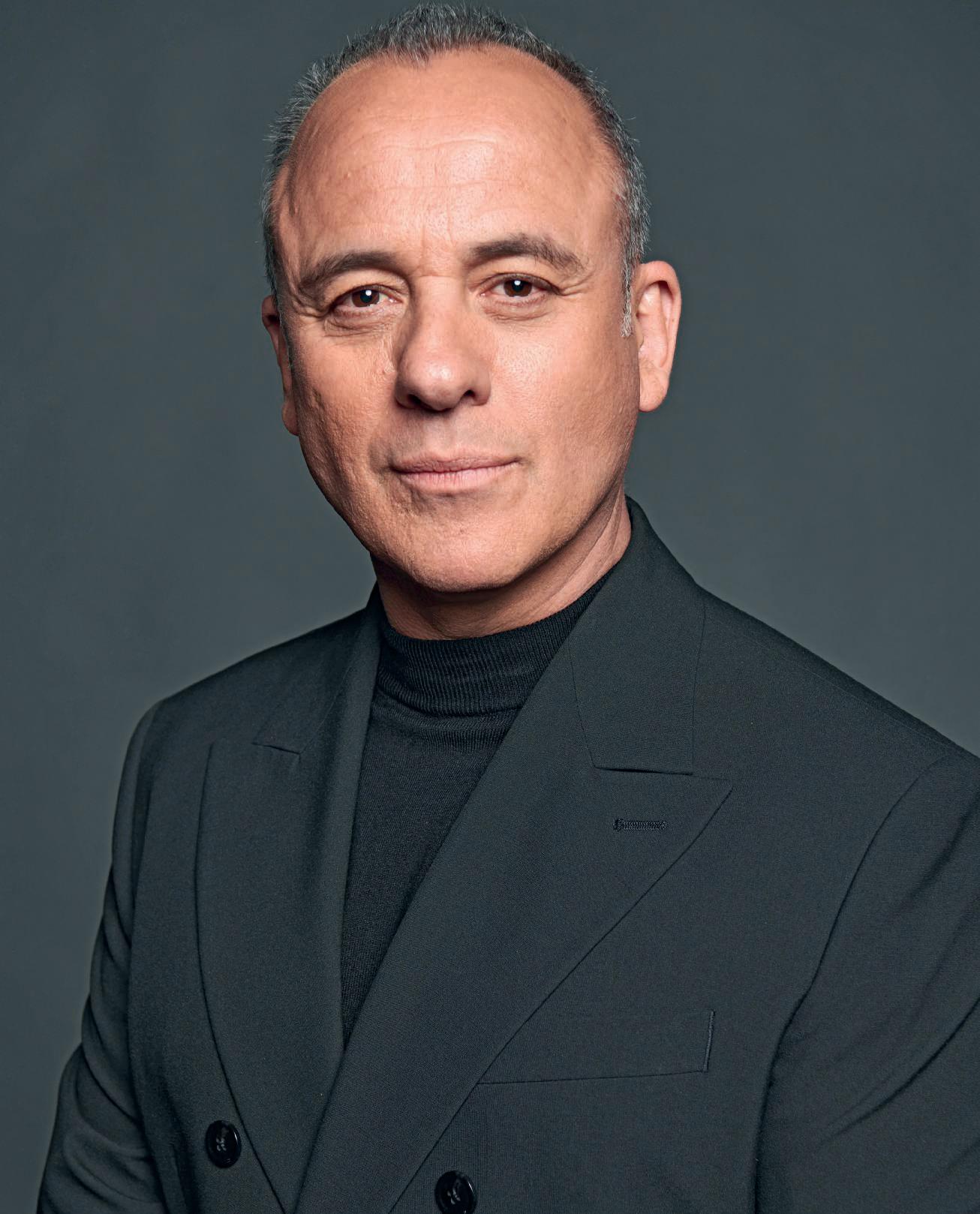 JAVIER GUTIÉRREZ