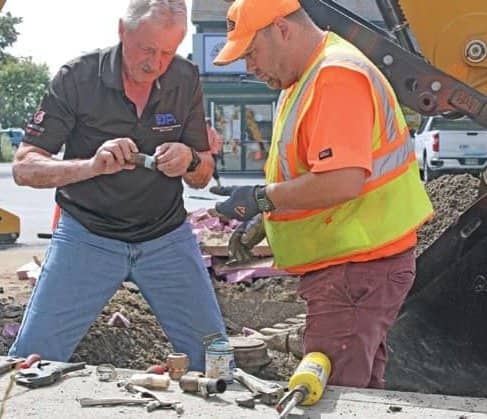 Despite the rain, Stonington still has to haul water, fixes leak