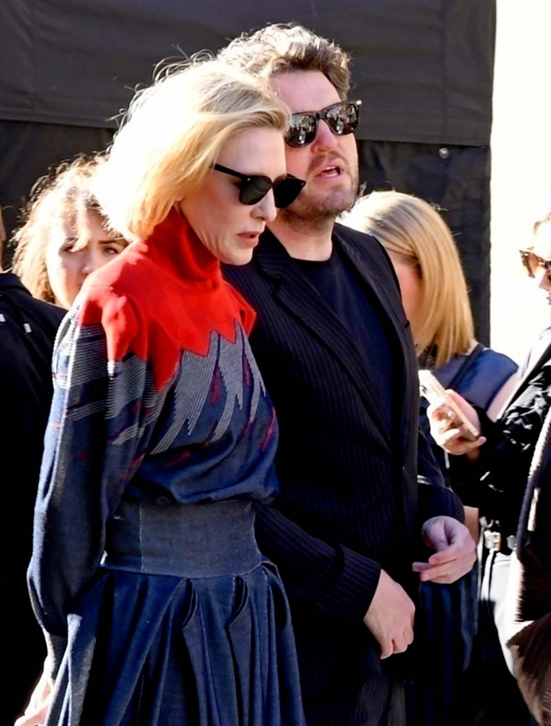 Cate Blanchett COSIES UP TO CO-STAR!