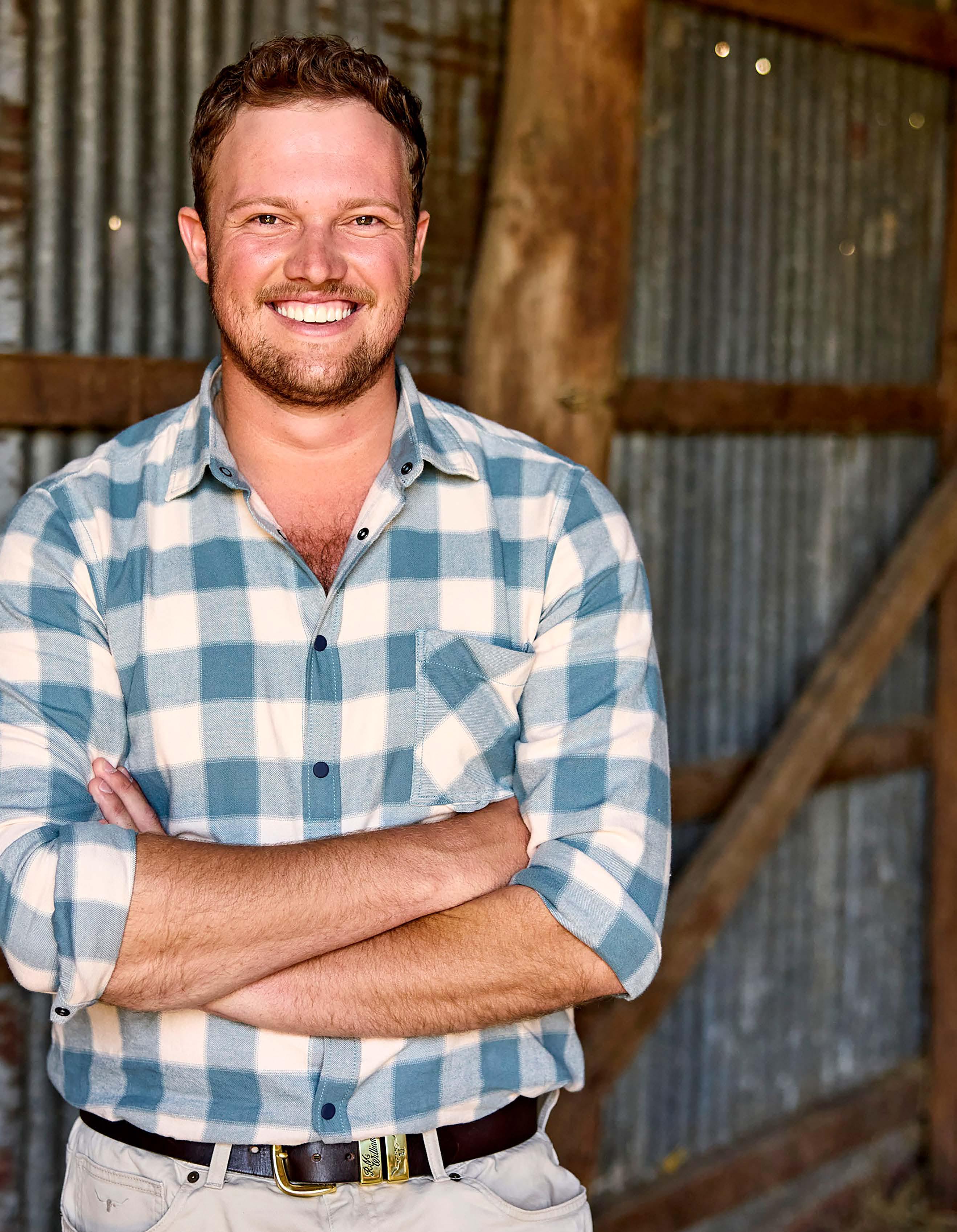 FARMER COREY 'MY MATES SIGNED ME UP!