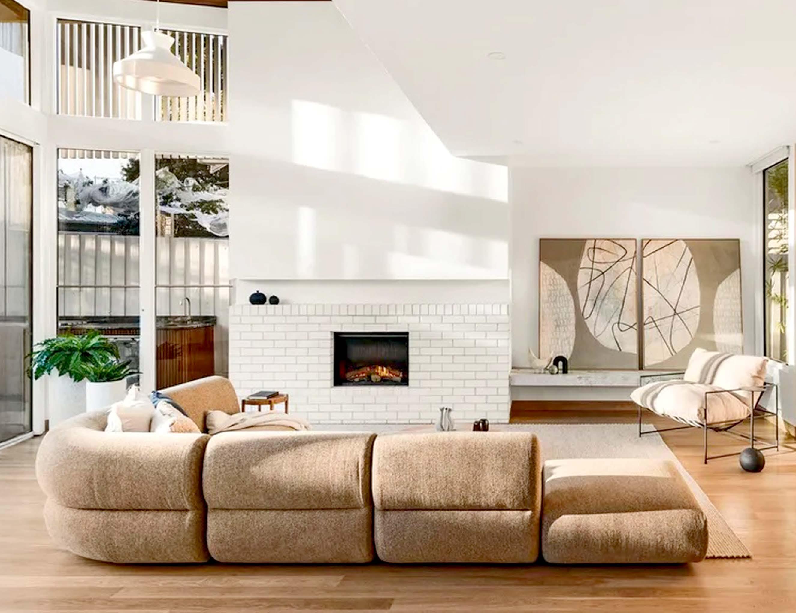 INSIDE AND Y'SLUXE NEW LIFE!