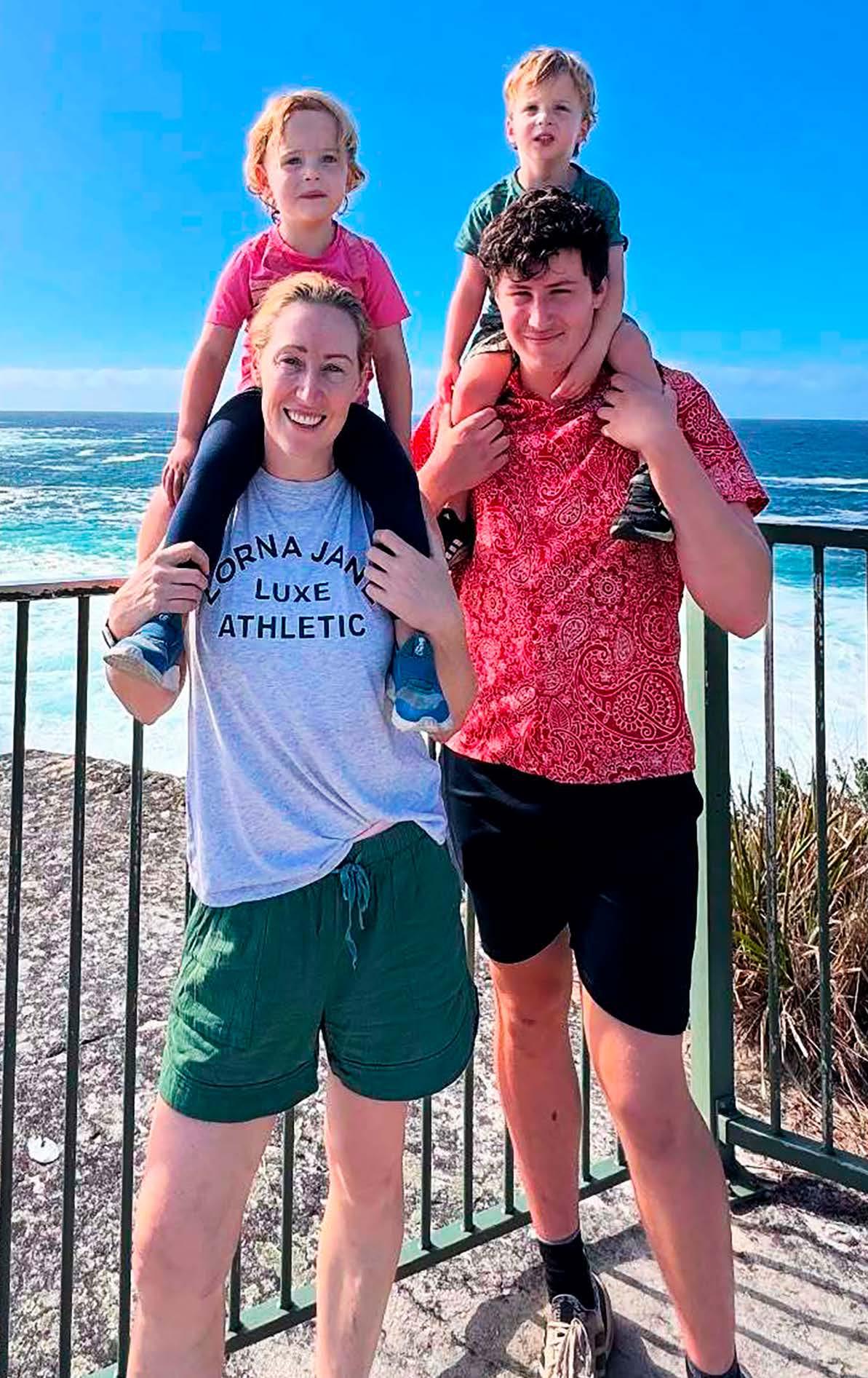 Jana tells 'RAISING TWINS IS HARD'