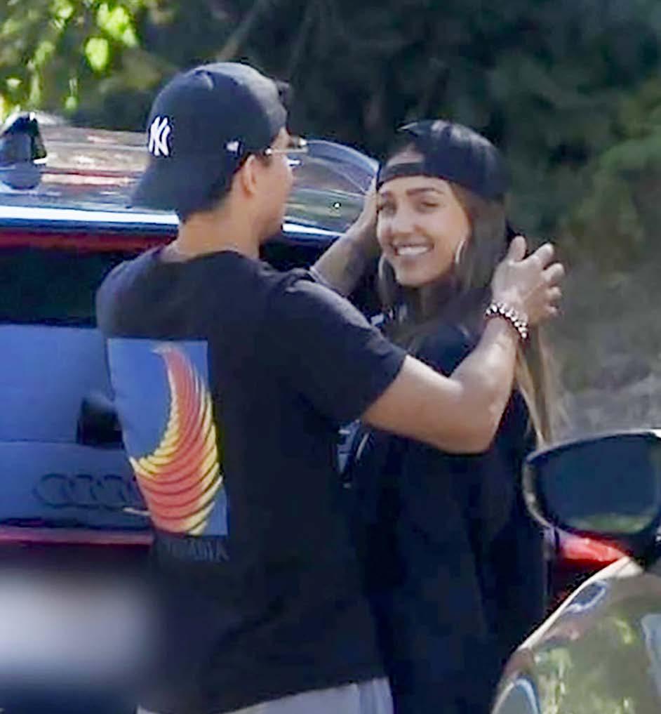 Jessica Alba's PERFECT MATCH!