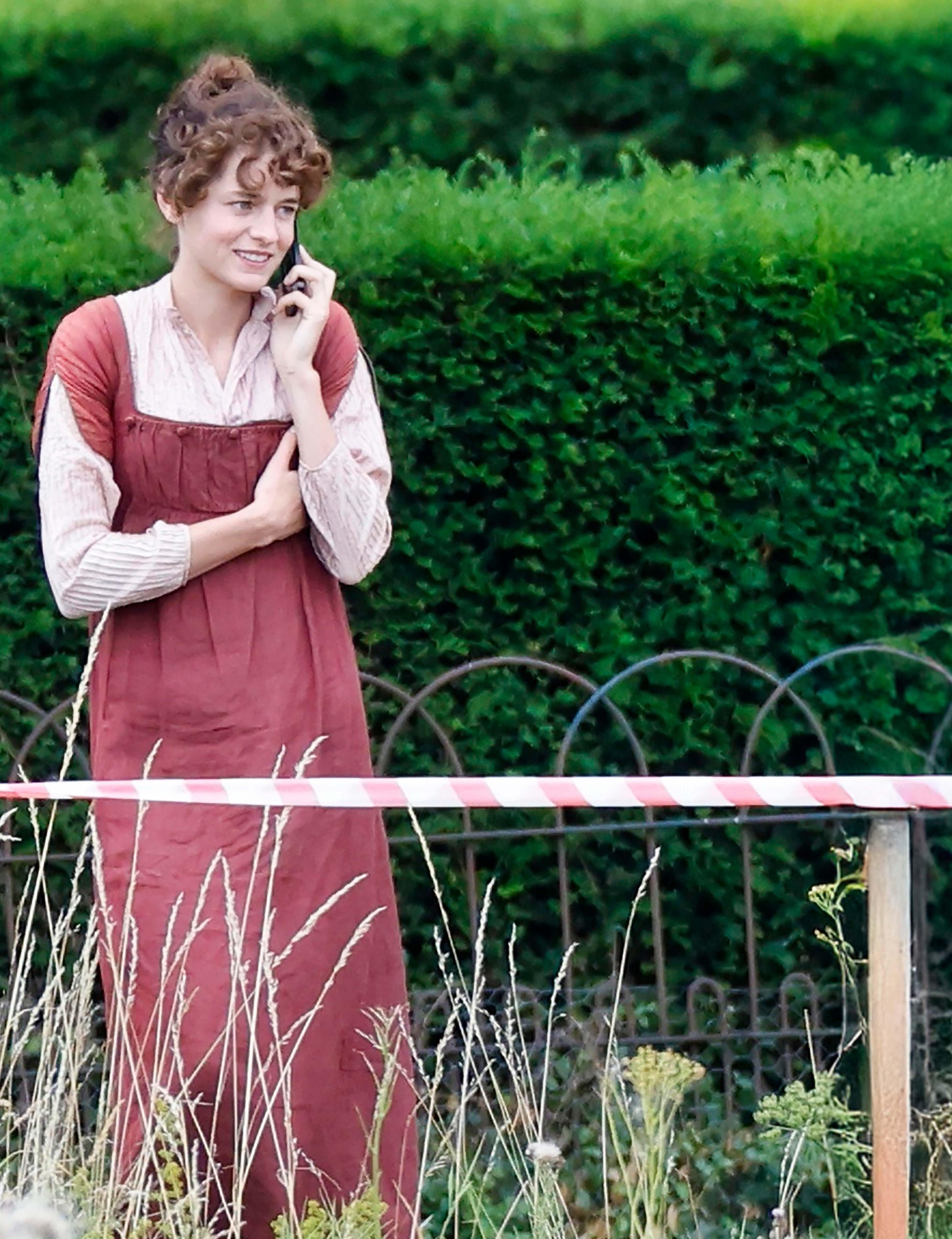 THE BENNET SISTERS are back!