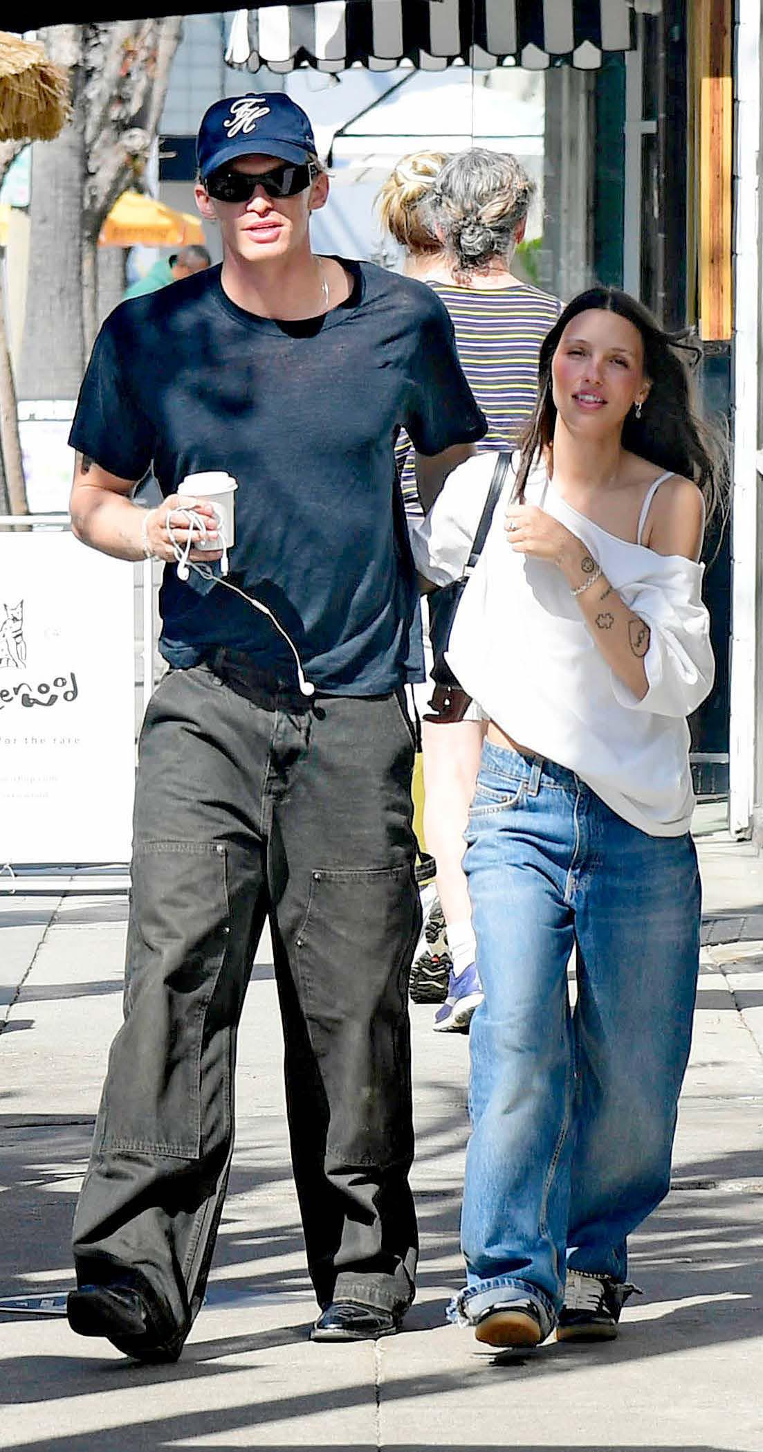 Cody Simpson's REBOUND ROMANCE?